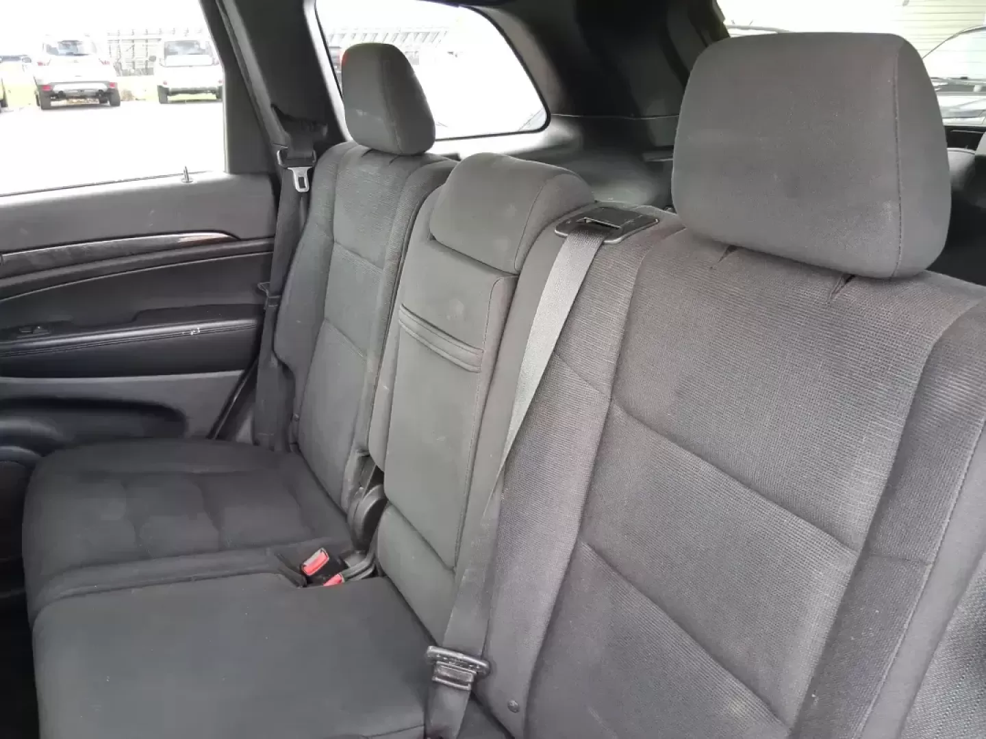 2013 Jeep Grand Cherokee Laredo (1C4RJFAG1DC) with an 3.6L V6 DOHC 24V engine, 5-Speed Automatic transmission, located at 401 Woodman Dr, Riverside, OH, 45431, (937) 908-9800, 39.760899, -84.123421 - Pack up the family, point the hood toward the next weekend getaway, and enjoy the confidence that comes with a capable SUV built for real life in Ohio. This 2013 Jeep Grand Cherokee Laredo in Mineral Gray Metallic Clearcoat is the kind of vehicle that fits your routine Monday through Friday-then tur - Photo#10