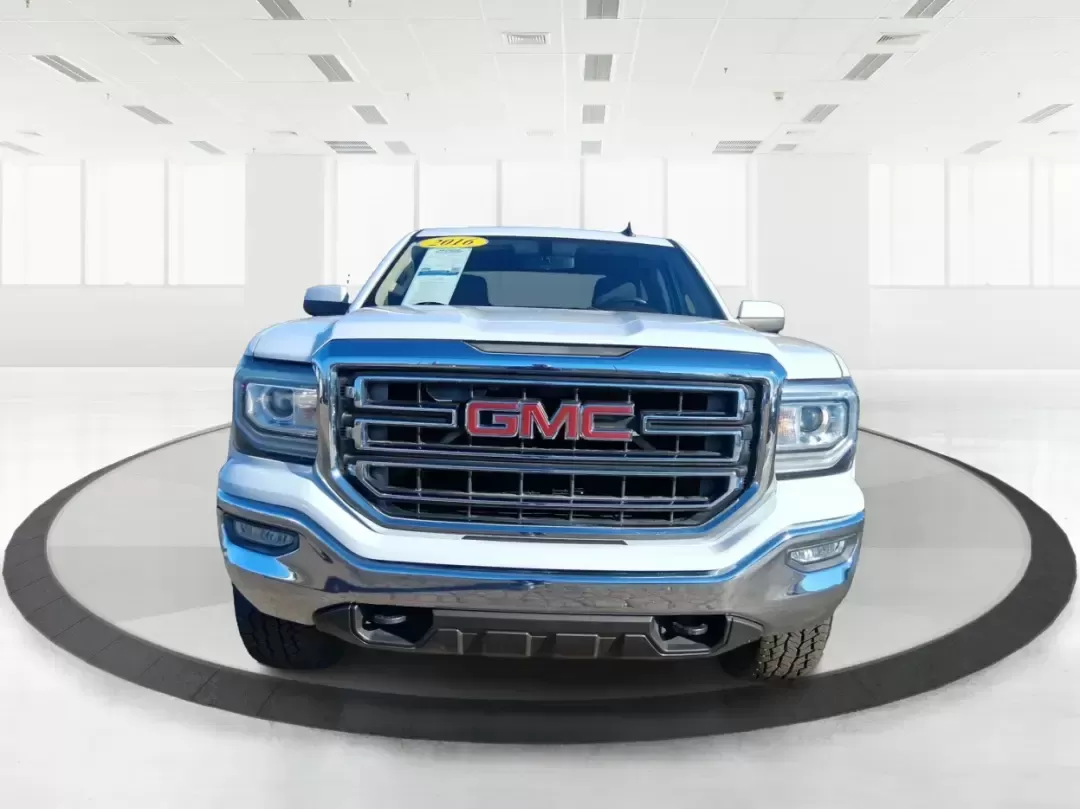2016 GMC Sierra 1500 SLE (1GTV2MEC8GZ) with an EcoTec3 4.3L V-6 gasoline direct injection engine, 6A transmission, located at 4508 South Dixie Dr, Moraine, OH, 45439, (937) 908-9800, 39.689976, -84.218452 - Need a truck that can handle Midwest weather, weekend projects, and that long stretch down I75 without breaking a sweat? This **2016 GMC Sierra 1500 SLE Double Cab 4WD** is built for real life in Moraine-whether you're hauling gear to a job site, towing the boat for a day near **Carillon Historical - Photo#7