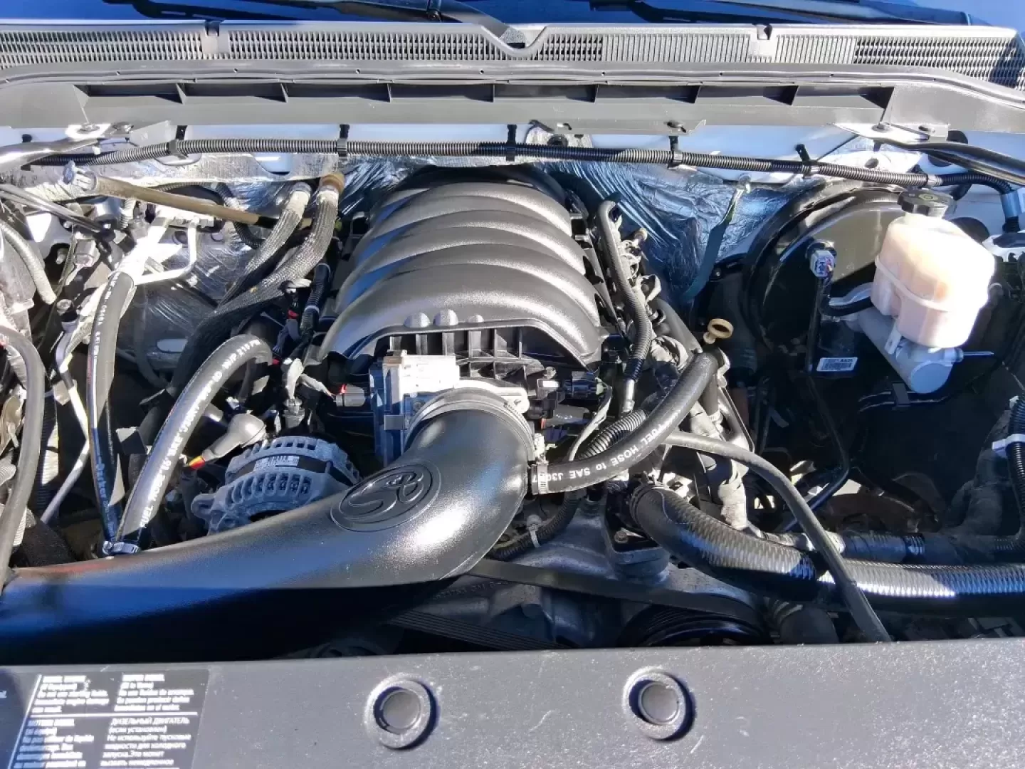 2016 GMC Sierra 1500 SLE (1GTV2MEC8GZ) with an EcoTec3 4.3L V-6 gasoline direct injection engine, 6A transmission, located at 1951 S Dayton Lakeview Rd., New Carlisle, OH, 45344, (937) 908-9800, 39.890999, -84.050255 - Need a truck that can handle Midwest weather, weekend projects, and that long stretch down I75 without breaking a sweat? This **2016 GMC Sierra 1500 SLE Double Cab 4WD** is built for real life in Moraine-whether you're hauling gear to a job site, towing the boat for a day near **Carillon Historical - Photo#11