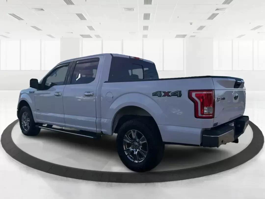 2015 Ford F-150 XLT (1FTEW1EP2FK) with an 2.7L V6 DOHC 24V engine, 6-Speed Automatic transmission, located at 1230 East Main St, Xenia, OH, 45385, (937) 908-9800, 39.688026, -83.910172 - Picture your next weekend: the bed loaded for a Greene County lake day, the family comfortable in a roomy Crew Cab, and 4WD ready when the weather turns on I35 or you decide to explore back roads outside Xenia. This 2015 Ford F-150 XLT is built for real life-work, play, towing, and everyday errands- - Photo#4