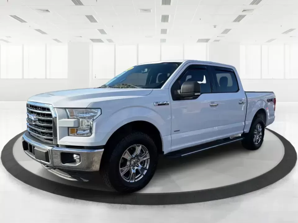 2015 Ford F-150 XLT (1FTEW1EP2FK) with an 2.7L V6 DOHC 24V engine, 6-Speed Automatic transmission, located at 1230 East Main St, Xenia, OH, 45385, (937) 908-9800, 39.688026, -83.910172 - Picture your next weekend: the bed loaded for a Greene County lake day, the family comfortable in a roomy Crew Cab, and 4WD ready when the weather turns on I35 or you decide to explore back roads outside Xenia. This 2015 Ford F-150 XLT is built for real life-work, play, towing, and everyday errands- - Photo#8