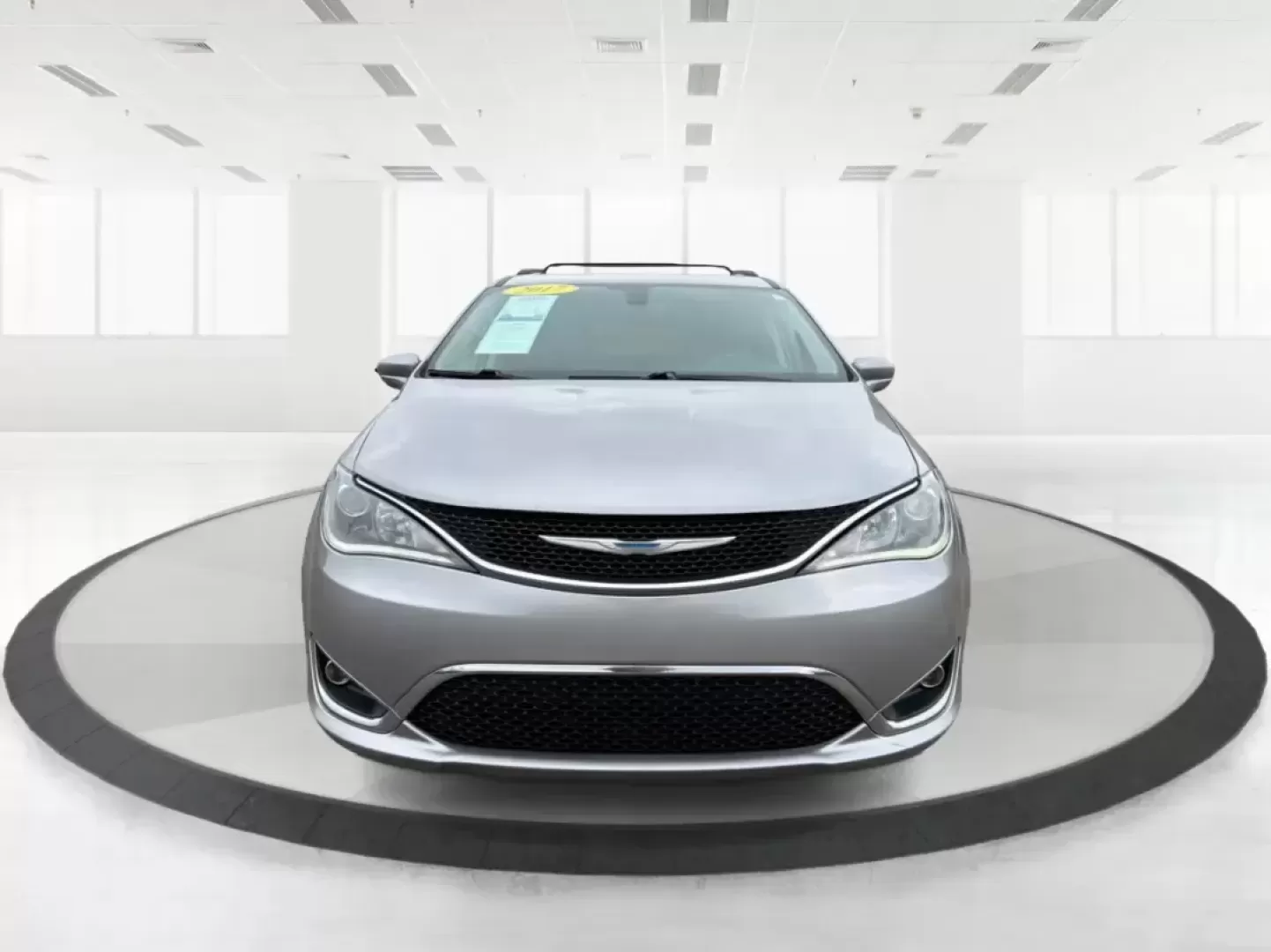 2017 Chrysler Pacifica Touring-L (2C4RC1BG1HR) with an Pentastar 3.6L V-6 DOHC engine, 6A transmission, located at 401 Woodman Dr, Riverside, OH, 45431, (937) 908-9800, 39.760899, -84.123421 - Life gets busy fast-school drop-offs, long commutes, weekend tournaments, and road trips that somehow require half the house. If you need one vehicle that can handle the everyday grind and still feel comfortable when you're headed out for a family getaway, this **2017 Chrysler Pacifica Touring-L** i - Photo#7