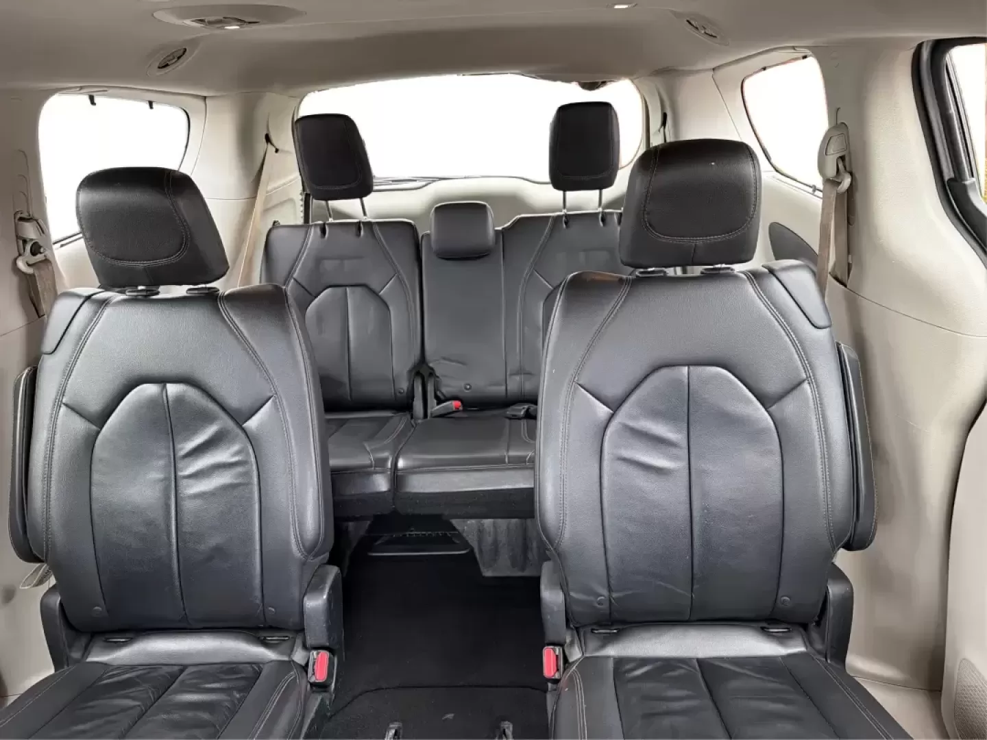 2017 Chrysler Pacifica Touring-L (2C4RC1BG1HR) with an Pentastar 3.6L V-6 DOHC engine, 6A transmission, located at 401 Woodman Dr, Riverside, OH, 45431, (937) 908-9800, 39.760899, -84.123421 - Life gets busy fast-school drop-offs, long commutes, weekend tournaments, and road trips that somehow require half the house. If you need one vehicle that can handle the everyday grind and still feel comfortable when you're headed out for a family getaway, this **2017 Chrysler Pacifica Touring-L** i - Photo#14