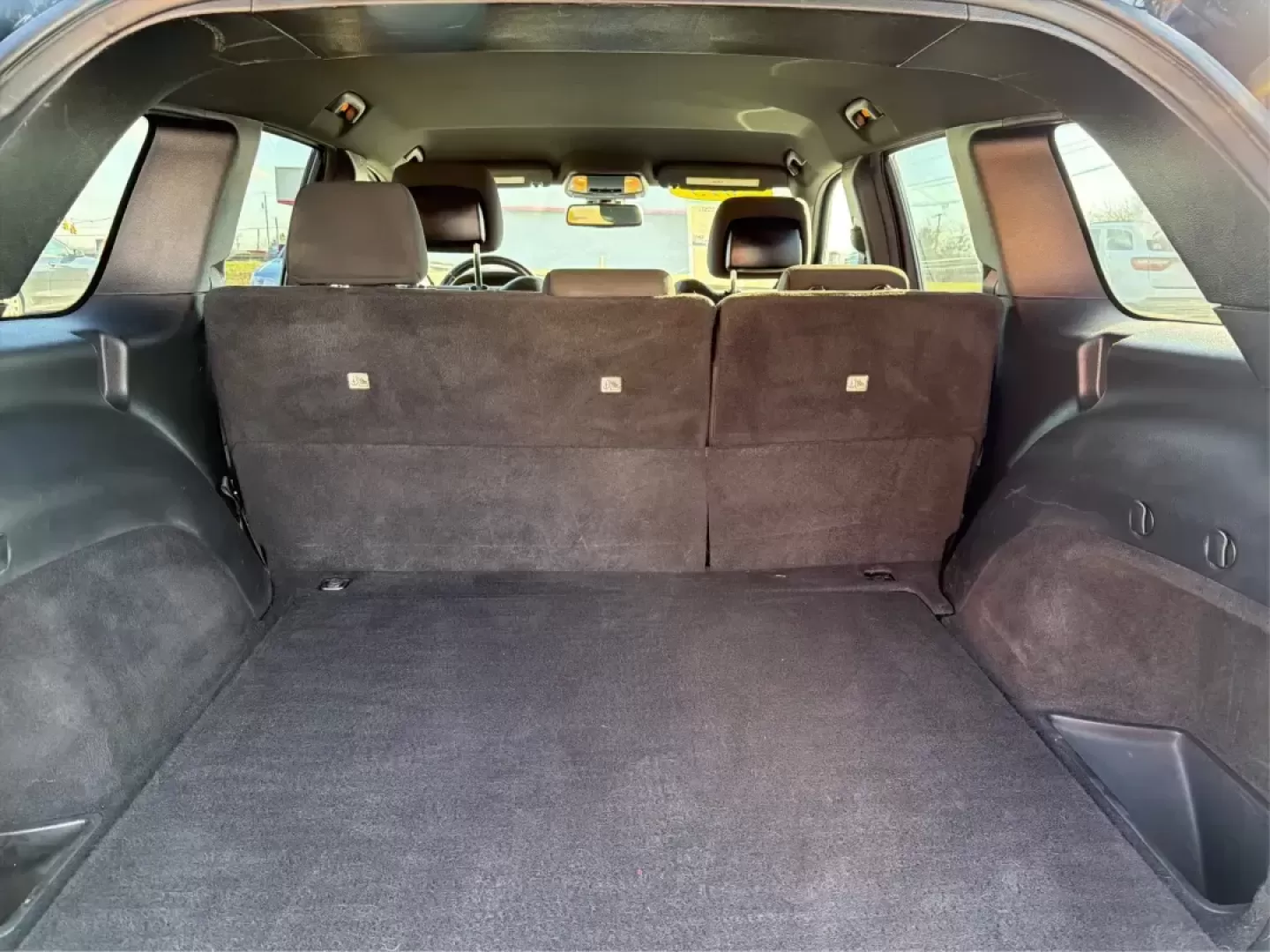 2015 Jeep Grand Cherokee Laredo (1C4RJFAG7FC) with an 3.6L V-6 DOHC engine, 8-Speed Automatic transmission, located at 401 Woodman Dr, Riverside, OH, 45431, (937) 908-9800, 39.760899, -84.123421 - Picture your next weekend: you're loading up the family for a quick getaway to Caesars Creek, grabbing groceries after work, or cruising I-675 toward Dayton with a confident, comfortable SUV that feels ready for anything Ohio weather throws your way. This 2015 Jeep Grand Cherokee Laredo 4WD is built - Photo#12