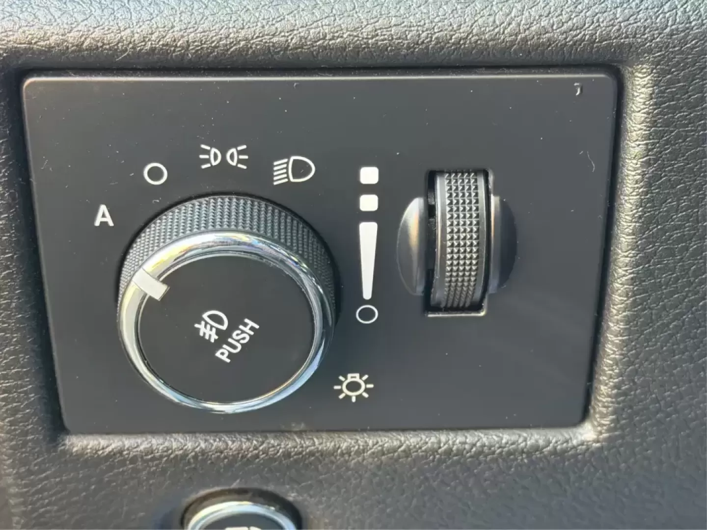 2015 Jeep Grand Cherokee Laredo (1C4RJFAG7FC) with an 3.6L V-6 DOHC engine, 8-Speed Automatic transmission, located at 401 Woodman Dr, Riverside, OH, 45431, (937) 908-9800, 39.760899, -84.123421 - Picture your next weekend: you're loading up the family for a quick getaway to Caesars Creek, grabbing groceries after work, or cruising I-675 toward Dayton with a confident, comfortable SUV that feels ready for anything Ohio weather throws your way. This 2015 Jeep Grand Cherokee Laredo 4WD is built - Photo#17