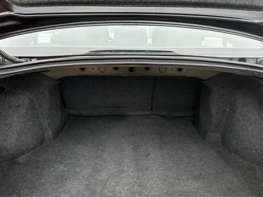 2017 Mitsubishi Lancer LE (JA32U2FU5HU) with an 2L I-4 DOHC engine, 5M transmission, located at 1230 East Main St, Xenia, OH, 45385, (937) 908-9800, 39.688026, -83.910172 - Picture your week running smoothly: a dependable commuter sedan for the drive to Dayton, an easy-to-park ride for errands around Xenia Station, and a comfortable car that's ready for a spontaneous weekend trip to Glen Helen Nature Preserve. This 2017 Mitsubishi Lancer LE is built for real-life routi - Photo#12