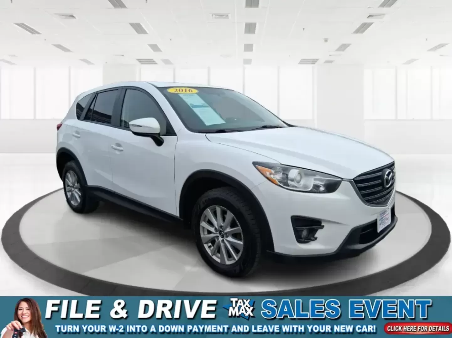 2016 Mazda CX-5 Touring (JM3KE4CY4G0) with an SKYACTIV-G 2.5L I-4 gasoline direct injection engine, 6-Speed Automatic transmission, located at 401 Woodman Dr, Riverside, OH, 45431, (937) 908-9800, 39.760899, -84.123421 - Weekend getaways to John Bryan State Park, everyday commuting down Woodman Dr, or hauling groceries back from The Greene-this 2016 Mazda CX-5 Touring is the kind of SUV that fits real life in Riverside, Ohio. With confident all-weather capability and a smart, comfortable cabin, it's a practical choi - Photo#0