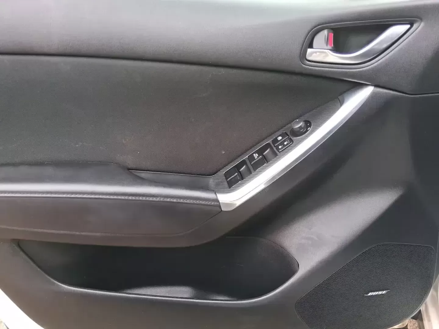 2016 Mazda CX-5 Touring (JM3KE4CY4G0) with an SKYACTIV-G 2.5L I-4 gasoline direct injection engine, 6-Speed Automatic transmission, located at 401 Woodman Dr, Riverside, OH, 45431, (937) 908-9800, 39.760899, -84.123421 - Weekend getaways to John Bryan State Park, everyday commuting down Woodman Dr, or hauling groceries back from The Greene-this 2016 Mazda CX-5 Touring is the kind of SUV that fits real life in Riverside, Ohio. With confident all-weather capability and a smart, comfortable cabin, it's a practical choi - Photo#18