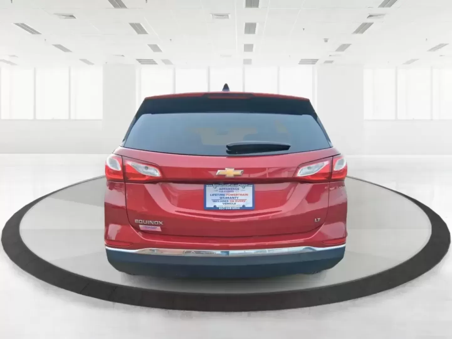 2018 Chevrolet Equinox LT (3GNAXJEV2JS) with an 1.5L I-4 gasoline direct injection engine, 6A transmission, located at 1099 N County Rd 25A , Troy, OH, 45373, (937) 908-9800, 40.057079, -84.212883 - Picture your next week: an easy school drop-off, a comfortable commute down I75, and a weekend road trip to Charleston Falls Preserve-all in one SUV that's sized for real life. This 2018 Chevrolet Equinox LT in head-turning Cajun Red Tintcoat is built for busy families, commuters, and budget-conscio - Photo#3