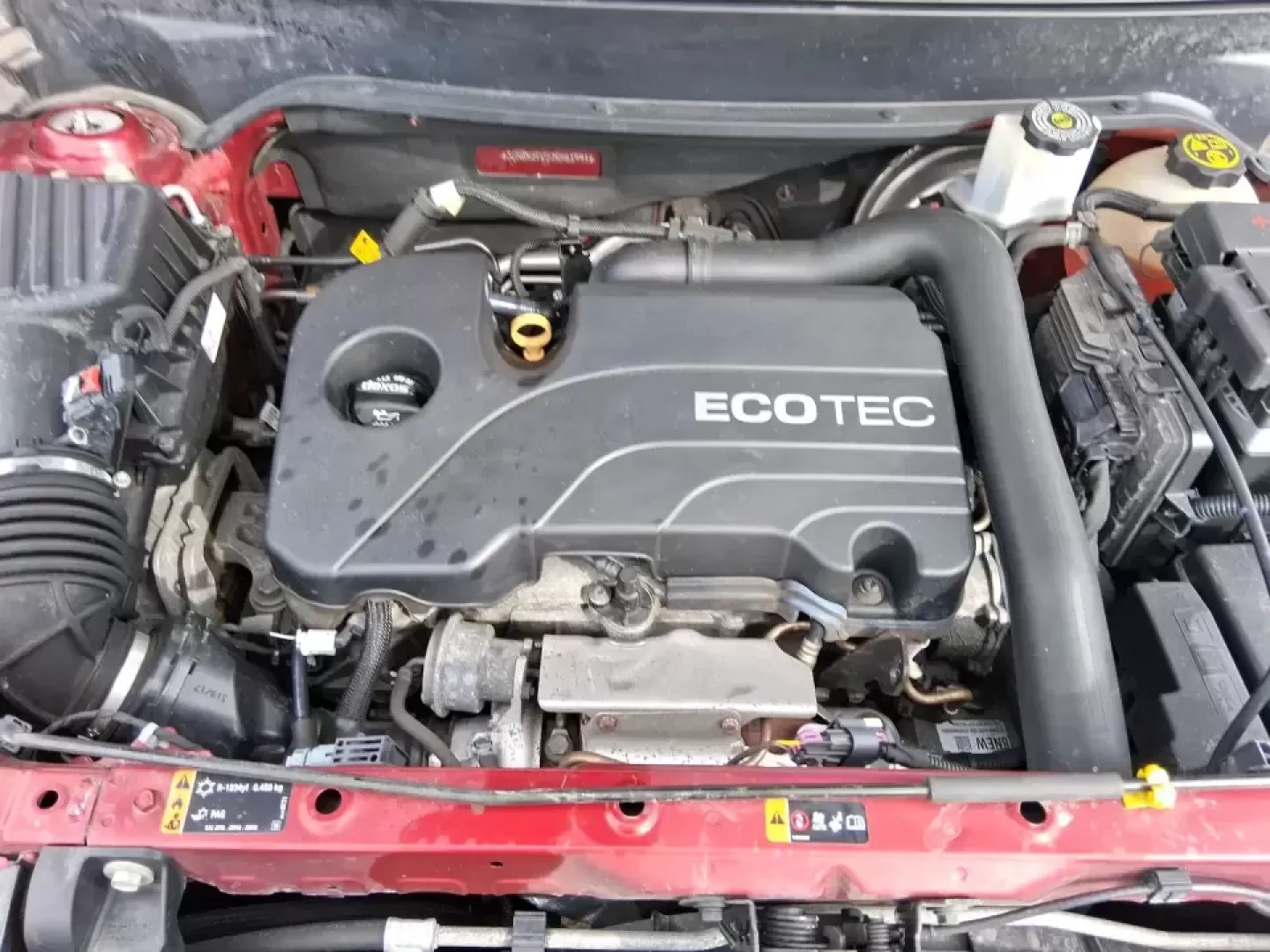 2018 Chevrolet Equinox LT (3GNAXJEV2JS) with an 1.5L I-4 gasoline direct injection engine, 6A transmission, located at 1099 N County Rd 25A , Troy, OH, 45373, (937) 908-9800, 40.057079, -84.212883 - Picture your next week: an easy school drop-off, a comfortable commute down I75, and a weekend road trip to Charleston Falls Preserve-all in one SUV that's sized for real life. This 2018 Chevrolet Equinox LT in head-turning Cajun Red Tintcoat is built for busy families, commuters, and budget-conscio - Photo#11