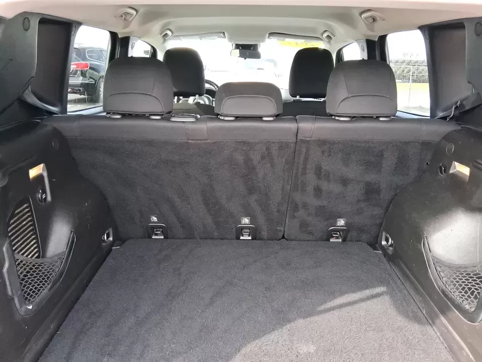 2017 Jeep Renegade Latitude 4x4 (ZACCJBBB3HP) with an 2.4L L4 DOHC 16V engine, 6M transmission, located at 8750 N County Rd 25A, Piqua, OH, 45356, (937) 908-9800, 40.164391, -84.232513 - Weekend adventures don't have to wait for perfect credit. If you want a compact SUV that's easy to park for daily errands, confident in Ohio weather, and ready for a quick getaway to Indian Lake or a scenic drive through Miami County backroads, this **2017 Jeep Renegade Latitude 4x4** is built for r - Photo#12