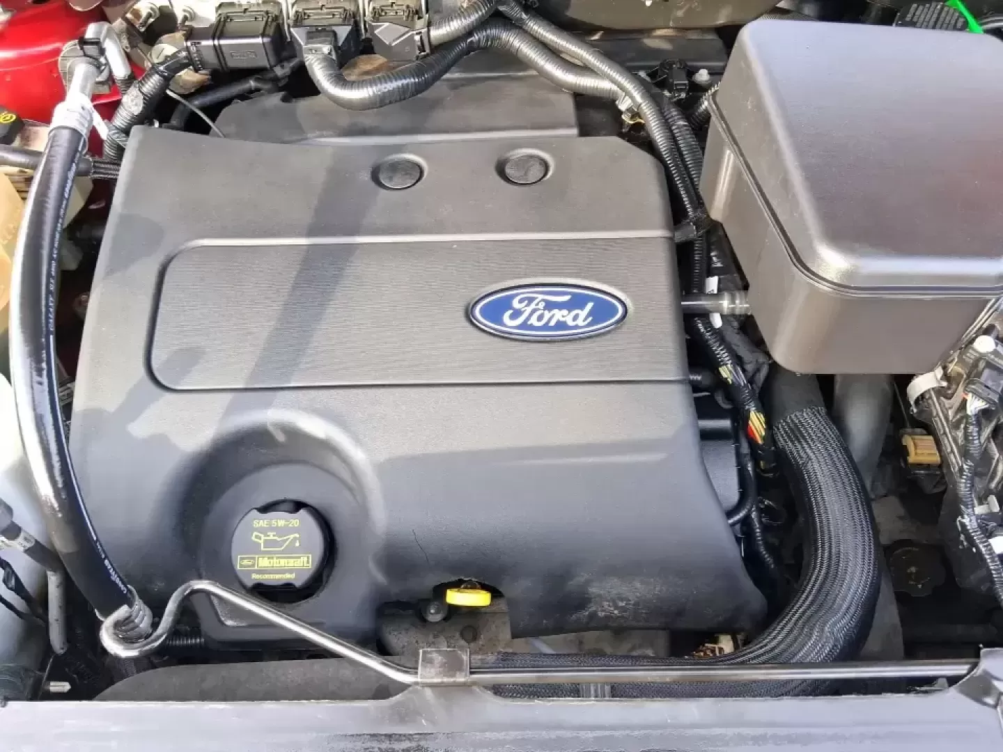 2011 Ford Edge Limited (2FMDK3KC0BB) with an 3.5L V-6 DOHC engine, 6-Speed Automatic transmission, located at 401 Woodman Dr, Riverside, OH, 45431, (937) 908-9800, 39.760899, -84.123421 - Load up the family, pack the cooler, and point the nose toward a weekend getaway-this 2011 Ford Edge Limited is the kind of SUV that fits real life in New Carlisle, from school drop-offs and grocery runs to road trips out toward Dayton or a quick escape to nearby parks. Finished in eye-catching Bord - Photo#11