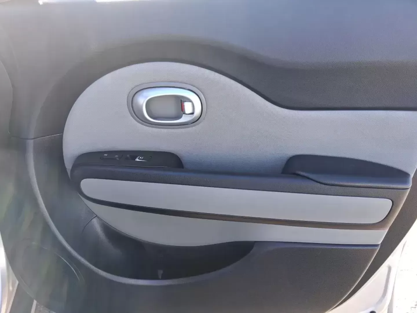 2017 Kia Soul + (KNDJP3A59H7) with an 2L I-4 gasoline direct injection engine, 6A transmission, located at 1951 S Dayton Lakeview Rd., New Carlisle, OH, 45344, (937) 908-9800, 39.890999, -84.050255 - Picture an easy-to-park, easy-to-live-with hatchback that's ready for daily commutes, campus runs, grocery trips, and weekend getaways without feeling bulky or boring. This **2017 Kia Soul +** in **Bright Silver** is a smart pick for drivers who want standout style, flexible cargo space, and confide - Photo#18