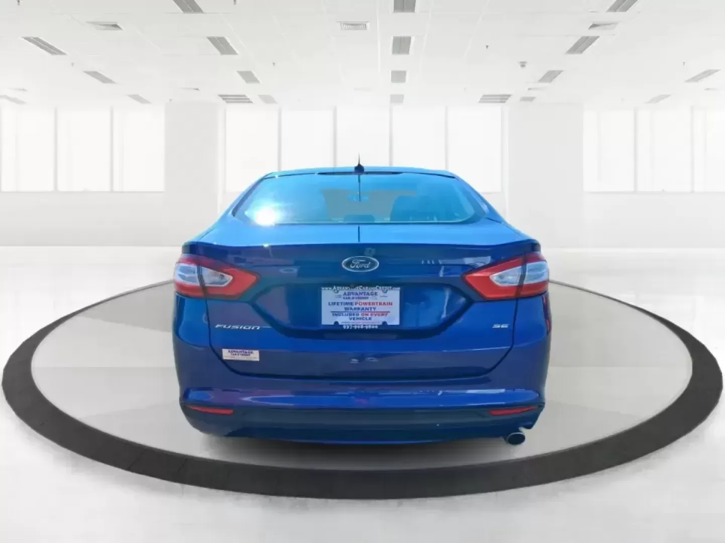 2016 Ford Fusion SE (1FA6P0H79G5) with an 2.5L L4 DOHC 16V engine, 6-Speed Automatic transmission, located at 401 Woodman Dr, Riverside, OH, 45431, (937) 908-9800, 39.760899, -84.123421 - Need a dependable sedan for the daily commute between Riverside and downtown Dayton, school drop-offs, or weekend runs out toward Wright-Patterson AFB and the National Museum of the U.S. Air Force? This 2016 Ford Fusion SE is built for real life-comfortable on longer stretches of I675, easy to park - Photo#3