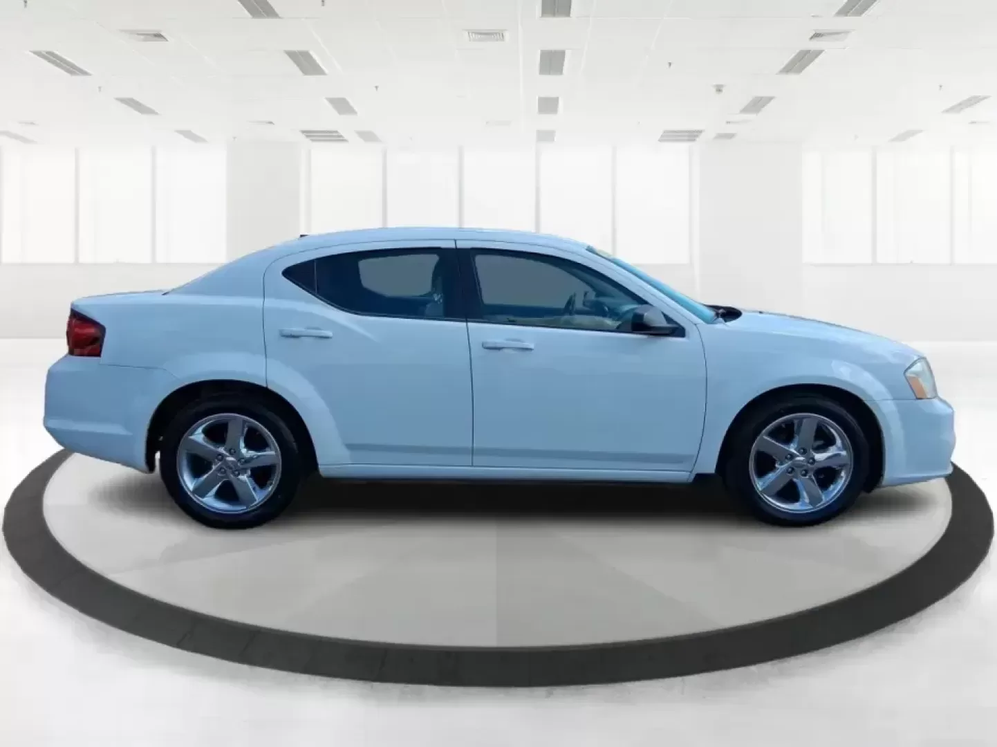 2014 Dodge Avenger SE (1C3CDZAB7EN) with an 2.4L L4 DOHC 16V engine, 4-Speed Automatic transmission, located at 4508 South Dixie Dr, Moraine, OH, 45439, (937) 908-9800, 39.689976, -84.218452 - Need a dependable sedan for the daily commute down I-75, quick school drop-offs, or weekend errands around Dayton-without the stress of traditional bank financing? This 2014 Dodge Avenger SE is a practical, comfortable choice for budget-conscious buyers who want a straightforward ride with the right - Photo#1