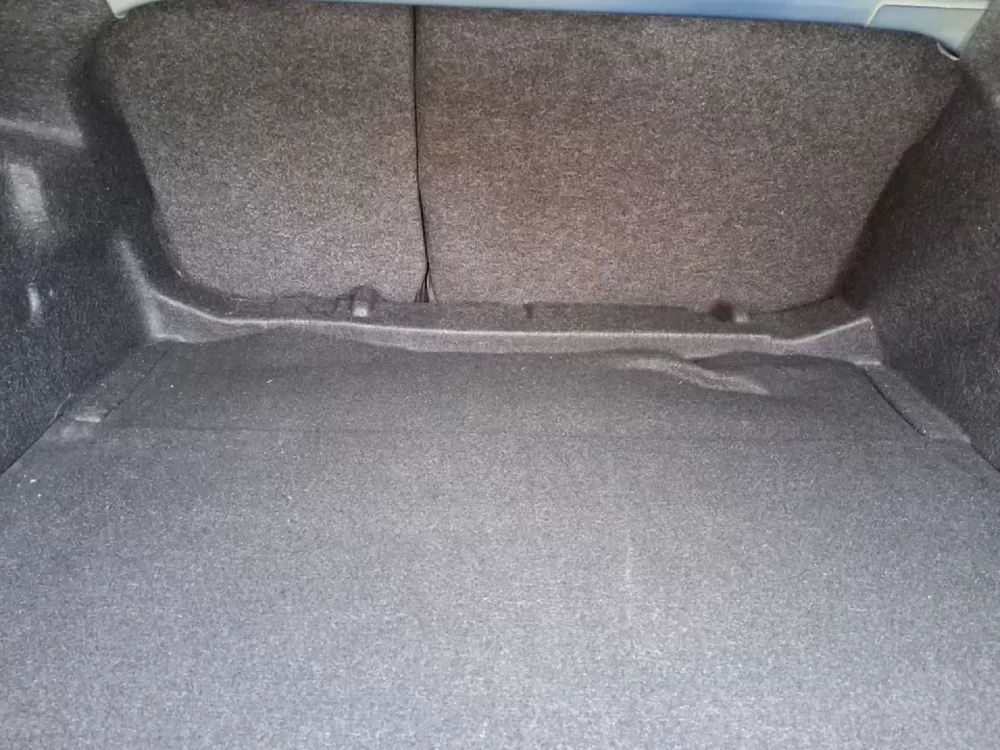 2018 Chevrolet Malibu LT (1G1ZD5STXJF) with an ECOTEC 1.5L I-4 gasoline direct injection engine, 6A transmission, located at 1230 East Main St, Xenia, OH, 45385, (937) 908-9800, 39.688026, -83.910172 - Need a dependable sedan that can handle the weekday commute, weekend errands, and the occasional I-75 road trip without draining your budget? This 2018 Chevrolet Malibu LT is built for real life in Troy-comfortable for long drives, efficient on regular unleaded, and roomy enough for growing families - Photo#13