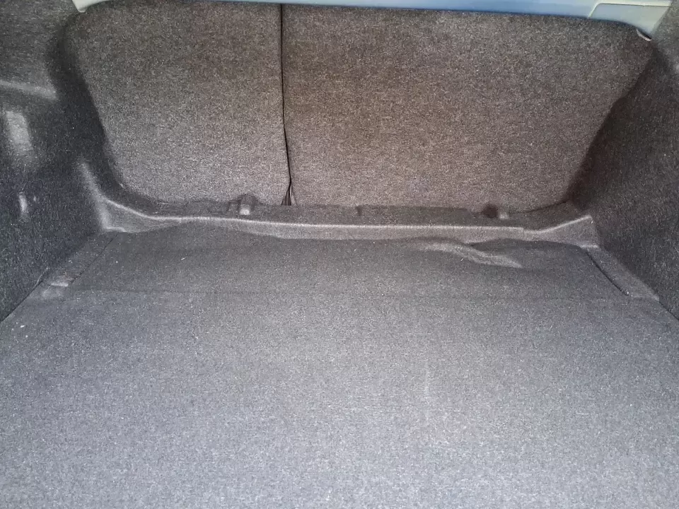 2018 Chevrolet Malibu LT (1G1ZD5STXJF) with an ECOTEC 1.5L I-4 gasoline direct injection engine, 6A transmission, located at 1230 East Main St, Xenia, OH, 45385, (937) 908-9800, 39.688026, -83.910172 - Need a dependable sedan that can handle the weekday commute, weekend errands, and the occasional I-75 road trip without draining your budget? This 2018 Chevrolet Malibu LT is built for real life in Troy-comfortable for long drives, efficient on regular unleaded, and roomy enough for growing families - Photo#13