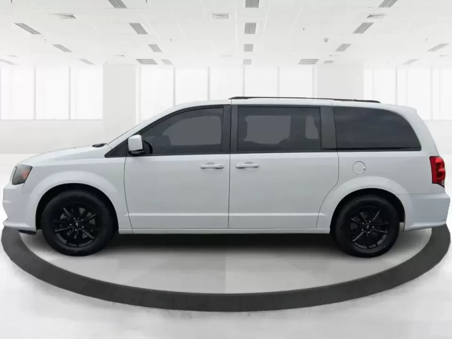 2019 Dodge Grand Caravan GT (2C4RDGEG1KR) with an Pentastar 3.6L V-6 DOHC engine, 6A transmission, located at 1951 S Dayton Lakeview Rd., New Carlisle, OH, 45344, (937) 908-9800, 39.890999, -84.050255 - Life gets busy fast-school drop-offs, grocery runs, weekend tournaments, and the occasional road trip to reset. This 2019 Dodge Grand Caravan GT is built for real-life schedules, giving growing families, rideshare-friendly commuters, and budget-conscious buyers the space and comfort of a well-equipp - Photo#5