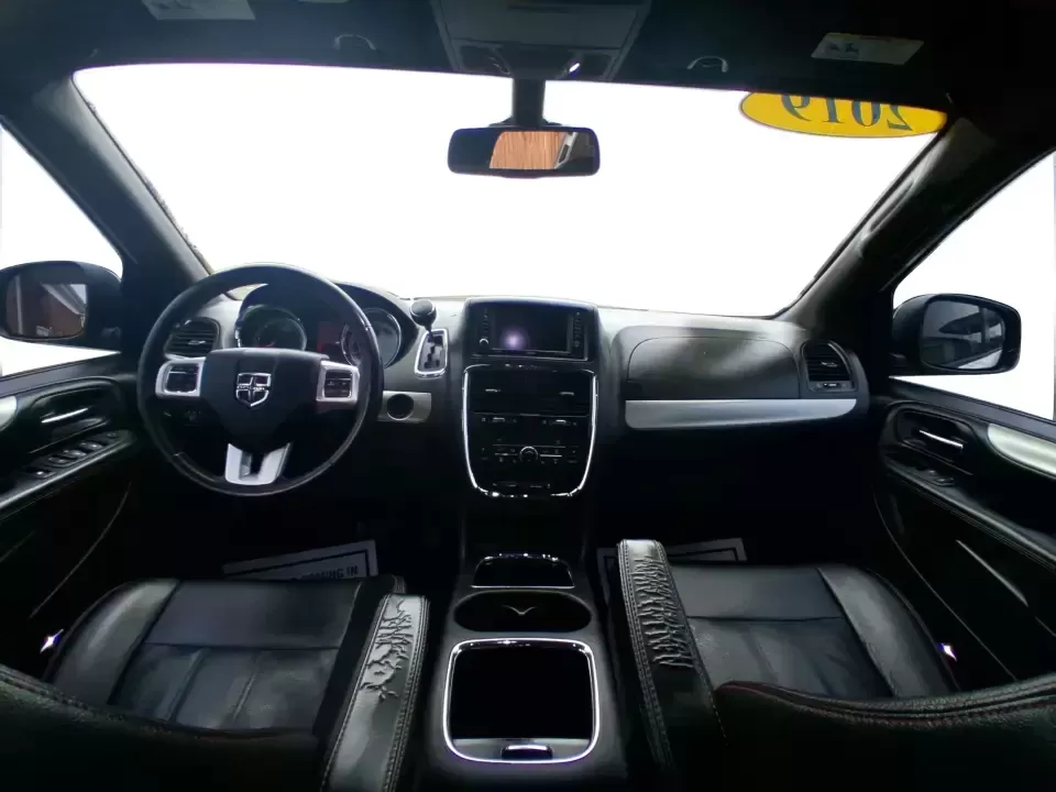 2019 Dodge Grand Caravan GT (2C4RDGEG1KR) with an Pentastar 3.6L V-6 DOHC engine, 6A transmission, located at 1951 S Dayton Lakeview Rd., New Carlisle, OH, 45344, (937) 908-9800, 39.890999, -84.050255 - Life gets busy fast-school drop-offs, grocery runs, weekend tournaments, and the occasional road trip to reset. This 2019 Dodge Grand Caravan GT is built for real-life schedules, giving growing families, rideshare-friendly commuters, and budget-conscious buyers the space and comfort of a well-equipp - Photo#21