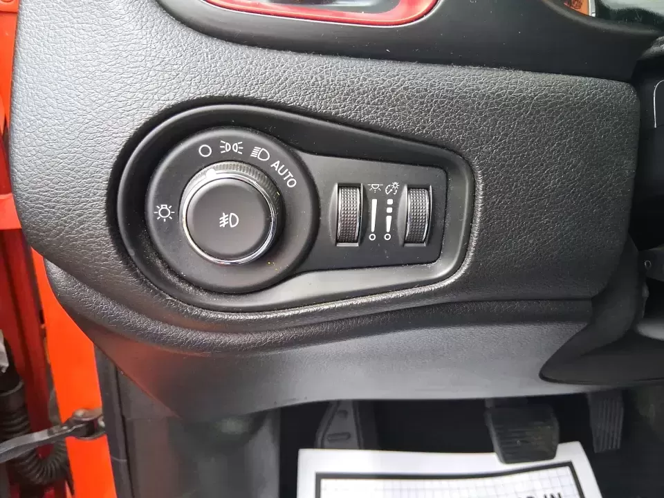 2016 Jeep Renegade Trailhawk (ZACCJBCT5GP) with an Tigershark MultiAir 2.4L I-4 variable valve contro engine, 9A transmission, located at 4508 South Dixie Dr, Moraine, OH, 45439, (937) 908-9800, 39.689976, -84.218452 - Weekend escapes, snowy commutes, and everyday errands feel easier when your crossover is ready for whatever Ohio throws your way. This **2016 Jeep Renegade Trailhawk** in eye-catching **Omaha Orange** is built for drivers who want real capability in a city-friendly size-perfect for exploring MetroPa - Photo#17