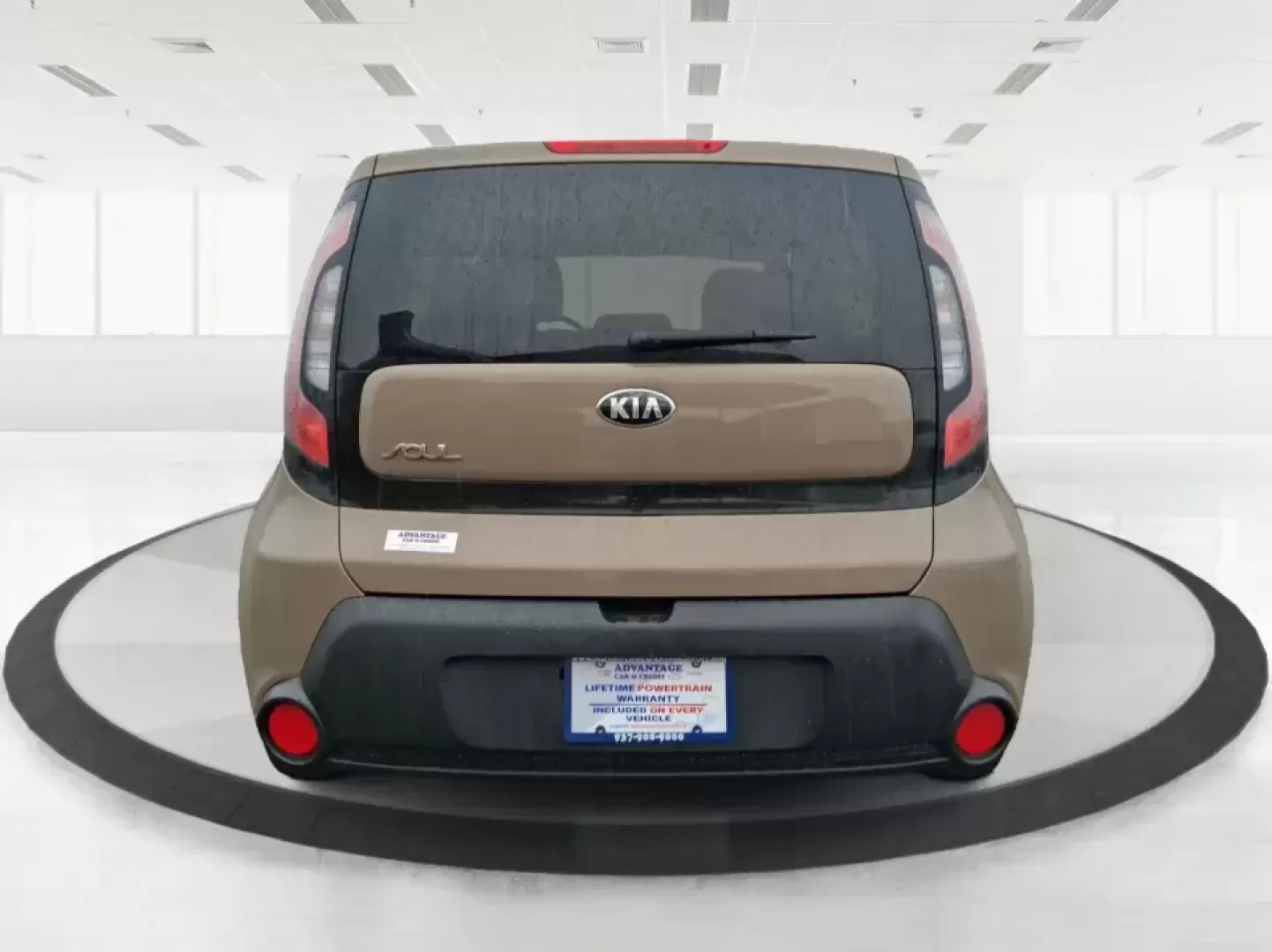 2015 Kia Soul Base (KNDJN2A25F7) with an 1.6L L4 DOHC 16V engine, located at 1099 N County Rd 25A , Troy, OH, 45373, (937) 908-9800, 40.057079, -84.212883 - Picture your next week in Troy: an easy commute up N County Rd 25A, a quick grocery run near the Miami County Fairgrounds, and a Saturday drive down I75 for a Dayton day trip-without stressing over parking, fuel costs, or tight cargo space. This 2015 Kia Soul Base is built for real life, making it a - Photo#3