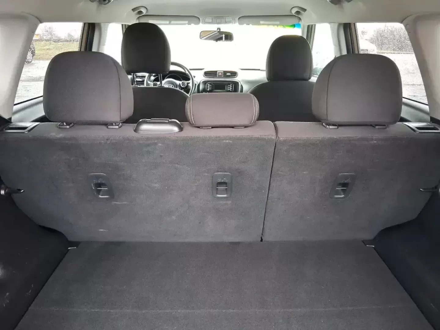 2015 Kia Soul Base (KNDJN2A25F7) with an 1.6L L4 DOHC 16V engine, located at 1099 N County Rd 25A , Troy, OH, 45373, (937) 908-9800, 40.057079, -84.212883 - Picture your next week in Troy: an easy commute up N County Rd 25A, a quick grocery run near the Miami County Fairgrounds, and a Saturday drive down I75 for a Dayton day trip-without stressing over parking, fuel costs, or tight cargo space. This 2015 Kia Soul Base is built for real life, making it a - Photo#12