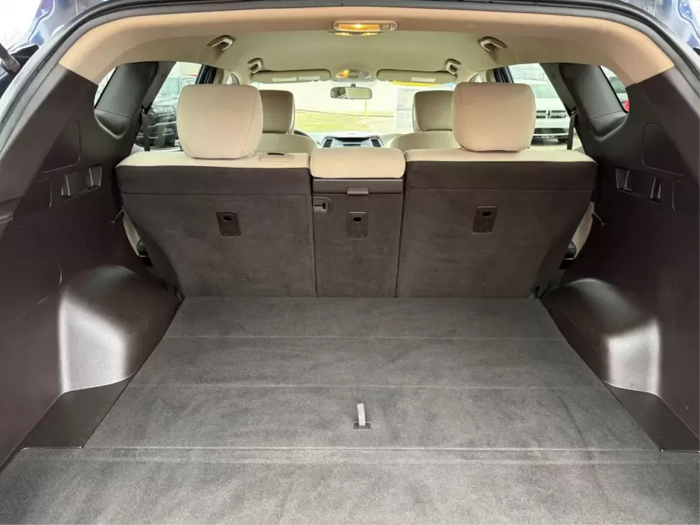 2018 Hyundai Santa Fe 2.4L (5XYZTDLB6JG) with an Theta II 2.4L I-4 gasoline direct injection engine, 6A transmission, located at 8750 N County Rd 25A, Piqua, OH, 45356, (937) 908-9800, 40.164391, -84.232513 - Road trips to Indian Lake, snowy school runs, and everyday commuting up and down I75 feel a lot easier when your SUV is roomy, confident in bad weather, and comfortable for everyone on board. This 2018 Hyundai Santa Fe 2.4L in striking Nightfall Blue is a practical, family-friendly sport utility tha - Photo#12