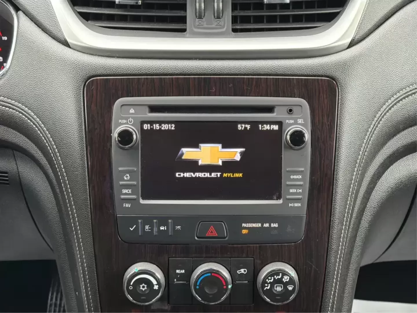 2017 Chevrolet Traverse 1LT (1GNKRGKD8HJ) with an 3.6L V-6 gasoline direct injection engine, 6A transmission, located at 8750 N County Rd 25A, Piqua, OH, 45356, (937) 908-9800, 40.164391, -84.232513 - Pack the kids, load the cooler, and point the nose north for a weekend at Indian Lake or a quick day trip to Dayton-this 2017 Chevrolet Traverse 1LT is the kind of three-row SUV that fits real life in West Central Ohio. With roomy seating, family-friendly flexibility, and the confident feel of a V6, - Photo#13