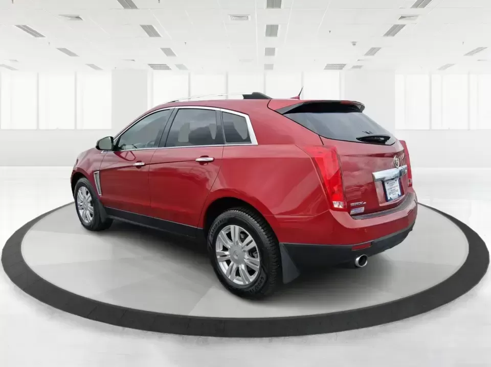 2013 Cadillac SRX Luxury Collection (3GYFNGE3XDS) with an 3.6L V-6 gasoline direct injection engine, 6-Speed Automatic transmission, located at 1230 East Main St, Xenia, OH, 45385, (937) 908-9800, 39.688026, -83.910172 - Make every day feel a little more first-class-whether you're commuting from Xenia to Beavercreek, planning a family run to the Greene County Fairgrounds, or loading up for a weekend getaway through Clifton Gorge. This 2013 Cadillac SRX Luxury Collection is the kind of SUV that fits real life: comfor - Photo#3