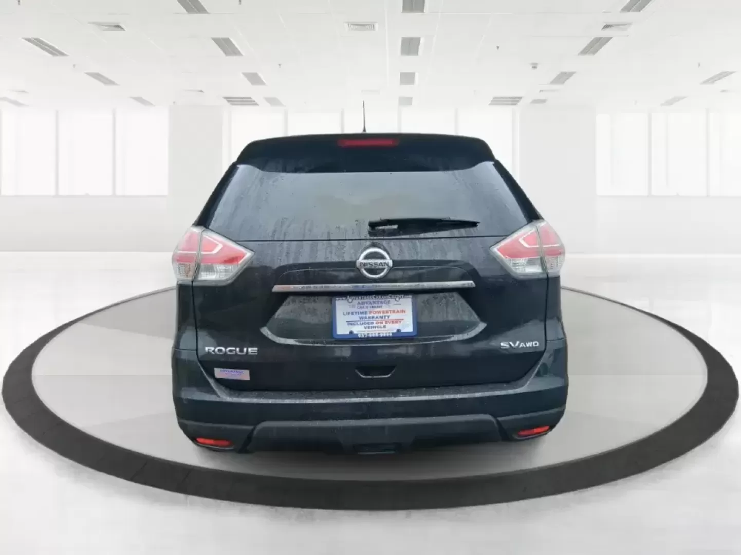 2016 Nissan Rogue SV (KNMAT2MV9GP) with an 2.5L I-4 DOHC engine, CVT transmission, located at 880 E. National Road, Vandalia, OH, 45377, (937) 908-9800, 39.891918, -84.183594 - Need a dependable SUV that fits real life in Vandalia-school drop-offs, long commutes to Dayton, and weekend getaways up I75-without the stress of traditional bank hurdles? This 2016 Nissan Rogue SV in Magnetic Black is a smart, versatile choice for busy families, frequent travelers, and budget-cons - Photo#3