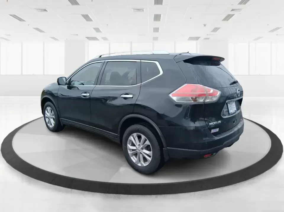 2016 Nissan Rogue SV (KNMAT2MV9GP) with an 2.5L I-4 DOHC engine, CVT transmission, located at 880 E. National Road, Vandalia, OH, 45377, (937) 908-9800, 39.891918, -84.183594 - Need a dependable SUV that fits real life in Vandalia-school drop-offs, long commutes to Dayton, and weekend getaways up I75-without the stress of traditional bank hurdles? This 2016 Nissan Rogue SV in Magnetic Black is a smart, versatile choice for busy families, frequent travelers, and budget-cons - Photo#4