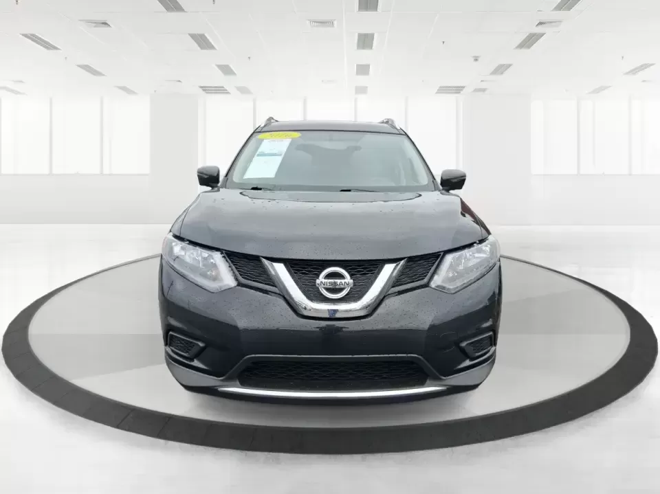 2016 Nissan Rogue SV (KNMAT2MV9GP) with an 2.5L I-4 DOHC engine, CVT transmission, located at 880 E. National Road, Vandalia, OH, 45377, (937) 908-9800, 39.891918, -84.183594 - Need a dependable SUV that fits real life in Vandalia-school drop-offs, long commutes to Dayton, and weekend getaways up I75-without the stress of traditional bank hurdles? This 2016 Nissan Rogue SV in Magnetic Black is a smart, versatile choice for busy families, frequent travelers, and budget-cons - Photo#7