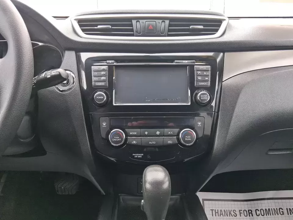 2016 Nissan Rogue SV (KNMAT2MV9GP) with an 2.5L I-4 DOHC engine, CVT transmission, located at 880 E. National Road, Vandalia, OH, 45377, (937) 908-9800, 39.891918, -84.183594 - Need a dependable SUV that fits real life in Vandalia-school drop-offs, long commutes to Dayton, and weekend getaways up I75-without the stress of traditional bank hurdles? This 2016 Nissan Rogue SV in Magnetic Black is a smart, versatile choice for busy families, frequent travelers, and budget-cons - Photo#14