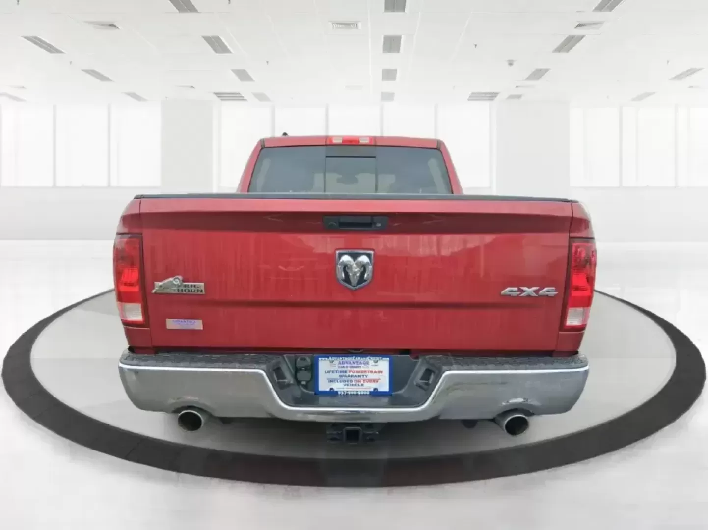 2013 Ram 1500 Big Horn (1C6RR7LT6DS) with an HEMI 5.7L V-8 variable valve control engine, 6-Speed Automatic transmission, located at 880 E. National Road, Vandalia, OH, 45377, (937) 908-9800, 39.891918, -84.183594 - Need a truck that can handle weekday work runs and still feel ready for a spontaneous weekend escape? This Flame Red Clearcoat 2013 Ram 1500 Big Horn Crew Cab is built for real-life Ohio driving-hauling, towing, commuting, and road-tripping with the comfort your passengers will appreciate and the ca - Photo#3