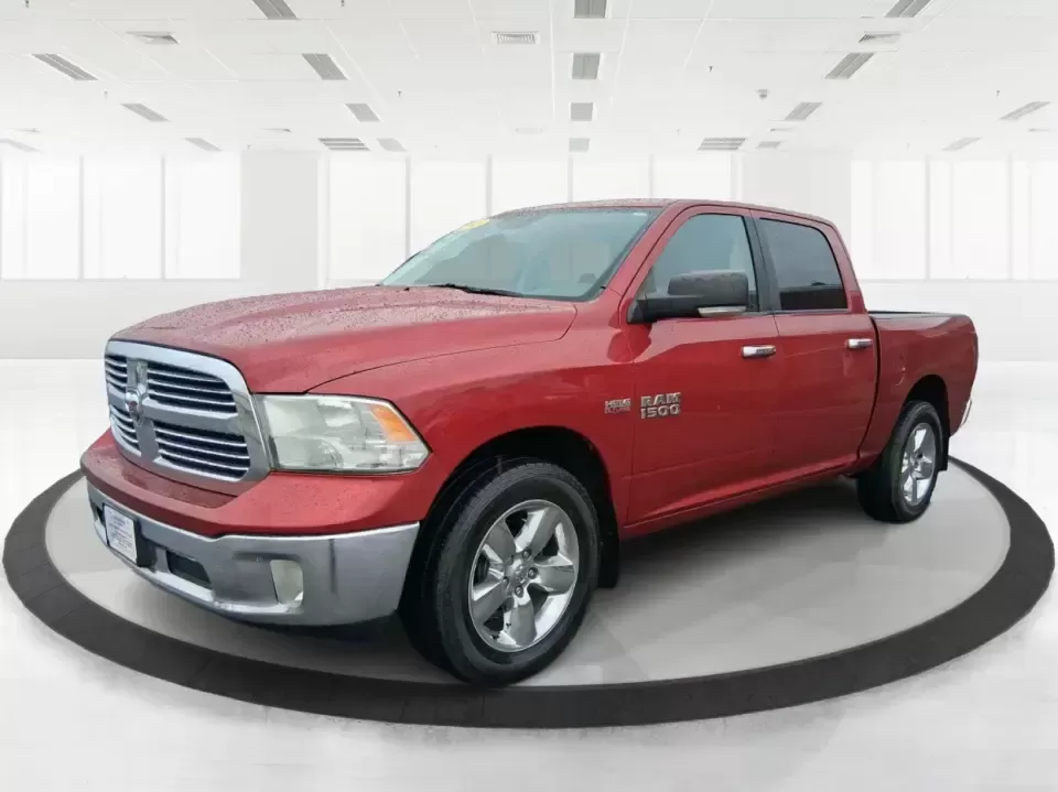 2013 Ram 1500 Big Horn (1C6RR7LT6DS) with an HEMI 5.7L V-8 variable valve control engine, 6-Speed Automatic transmission, located at 880 E. National Road, Vandalia, OH, 45377, (937) 908-9800, 39.891918, -84.183594 - Need a truck that can handle weekday work runs and still feel ready for a spontaneous weekend escape? This Flame Red Clearcoat 2013 Ram 1500 Big Horn Crew Cab is built for real-life Ohio driving-hauling, towing, commuting, and road-tripping with the comfort your passengers will appreciate and the ca - Photo#8