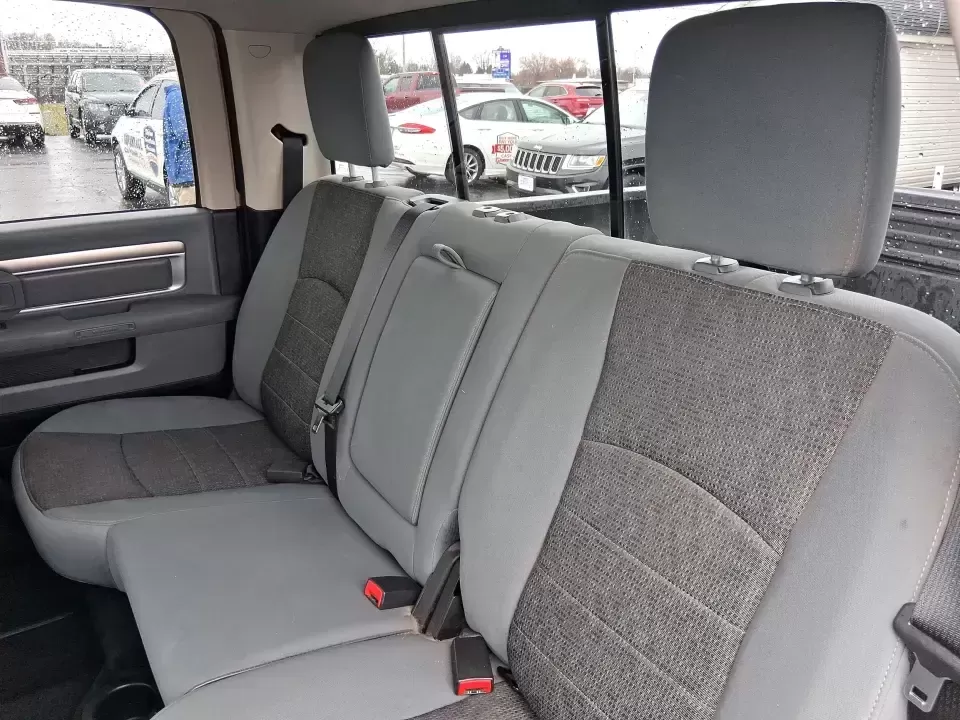 2013 Ram 1500 Big Horn (1C6RR7LT6DS) with an HEMI 5.7L V-8 variable valve control engine, 6-Speed Automatic transmission, located at 880 E. National Road, Vandalia, OH, 45377, (937) 908-9800, 39.891918, -84.183594 - Need a truck that can handle weekday work runs and still feel ready for a spontaneous weekend escape? This Flame Red Clearcoat 2013 Ram 1500 Big Horn Crew Cab is built for real-life Ohio driving-hauling, towing, commuting, and road-tripping with the comfort your passengers will appreciate and the ca - Photo#10