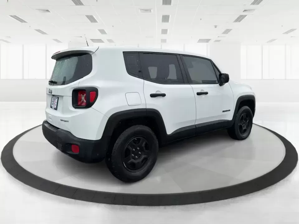 2018 Jeep Renegade Sport 4x4 (ZACCJBAB5JP) with an 2.4L L4 DOHC 16V engine, 6M transmission, located at 880 E. National Road, Vandalia, OH, 45377, (937) 908-9800, 39.891918, -84.183594 - Ready for weekend adventures at Englewood MetroPark, snowy commutes up I75, or a spontaneous road trip down U.S. Route 40? This 2018 Jeep Renegade Sport 4x4 is the kind of compact SUV that fits real life in Vandalia, OH-easy to park around town, confident when the weather turns, and versatile enough - Photo#2