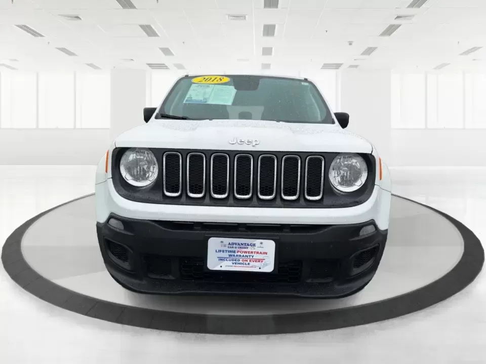 2018 Jeep Renegade Sport 4x4 (ZACCJBAB5JP) with an 2.4L L4 DOHC 16V engine, 6M transmission, located at 880 E. National Road, Vandalia, OH, 45377, (937) 908-9800, 39.891918, -84.183594 - Ready for weekend adventures at Englewood MetroPark, snowy commutes up I75, or a spontaneous road trip down U.S. Route 40? This 2018 Jeep Renegade Sport 4x4 is the kind of compact SUV that fits real life in Vandalia, OH-easy to park around town, confident when the weather turns, and versatile enough - Photo#7