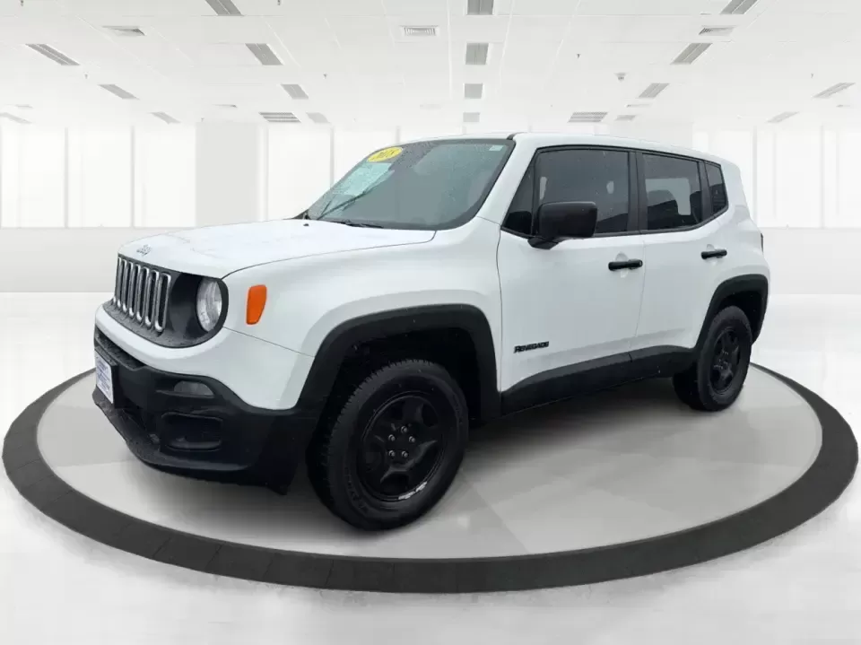 2018 Jeep Renegade Sport 4x4 (ZACCJBAB5JP) with an 2.4L L4 DOHC 16V engine, 6M transmission, located at 880 E. National Road, Vandalia, OH, 45377, (937) 908-9800, 39.891918, -84.183594 - Ready for weekend adventures at Englewood MetroPark, snowy commutes up I75, or a spontaneous road trip down U.S. Route 40? This 2018 Jeep Renegade Sport 4x4 is the kind of compact SUV that fits real life in Vandalia, OH-easy to park around town, confident when the weather turns, and versatile enough - Photo#8