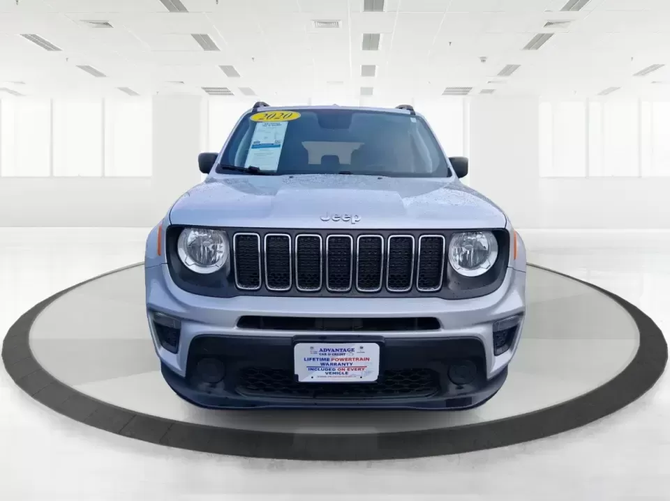 2020 Jeep Renegade Sport FWD (ZACNJAAB1LP) with an 2.4L L4 DOHC 16V engine, 9A transmission, located at 1951 S Dayton Lakeview Rd., New Carlisle, OH, 45344, (937) 908-9800, 39.890999, -84.050255 - Picture your next weekend: you're cruising from New Carlisle to Springfield for errands, then heading back on I70 with the cargo area packed for a family cookout at George Rogers Clark Park. If you need a compact SUV that's easy to park, comfortable for daily commuting, and ready for spontaneous roa - Photo#5