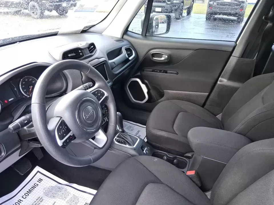 2020 Jeep Renegade Sport FWD (ZACNJAAB1LP) with an 2.4L L4 DOHC 16V engine, 9A transmission, located at 1951 S Dayton Lakeview Rd., New Carlisle, OH, 45344, (937) 908-9800, 39.890999, -84.050255 - Picture your next weekend: you're cruising from New Carlisle to Springfield for errands, then heading back on I70 with the cargo area packed for a family cookout at George Rogers Clark Park. If you need a compact SUV that's easy to park, comfortable for daily commuting, and ready for spontaneous roa - Photo#8