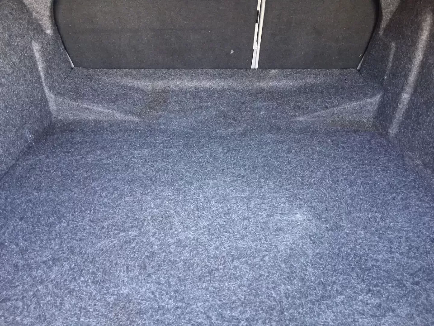 2016 Chevrolet Impala 1FL (2G11X5SA3G9) with an Ecotec 2.5L I-4 gasoline direct injection engine, 6A transmission, located at 401 Woodman Dr, Riverside, OH, 45431, (937) 908-9800, 39.760899, -84.123421 - Need a comfortable, dependable sedan for daily commutes, school drop-offs, and weekend getaways without the stress of traditional bank hoops? This 2016 Chevrolet Impala 1FL in Summit White is built for real life in the Dayton-area-smooth on I-675 and Route 35, easy to park around The Greene, and rel - Photo#12