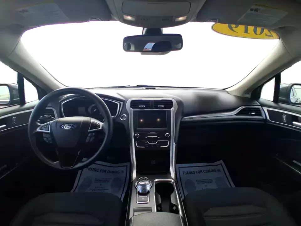 2019 Ford Fusion SE (3FA6P0H74KR) with an 2.5L L4 DOHC 16V engine, 6A transmission, located at 401 Woodman Dr, Riverside, OH, 45431, (937) 908-9800, 39.760899, -84.123421 - Need a reliable commuter sedan that can handle the daily grind from Riverside to Downtown Dayton, plus weekend runs to The Greene or a quick getaway to Carillon Historical Park? This 2019 Ford Fusion SE is built for real life-comfortable for long commutes, efficient on regular unleaded, and packed w - Photo#21