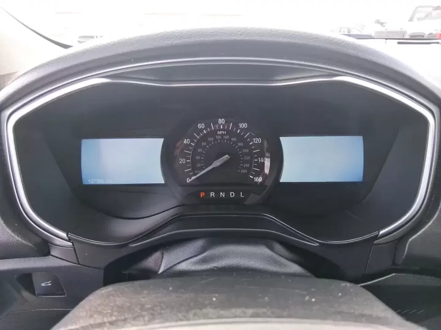 2019 Ford Fusion SE (3FA6P0H74KR) with an 2.5L L4 DOHC 16V engine, 6A transmission, located at 4508 South Dixie Dr, Moraine, OH, 45439, (937) 908-9800, 39.689976, -84.218452 - Need a reliable commuter sedan that can handle the daily grind from Riverside to Downtown Dayton, plus weekend runs to The Greene or a quick getaway to Carillon Historical Park? This 2019 Ford Fusion SE is built for real life-comfortable for long commutes, efficient on regular unleaded, and packed w - Photo#15