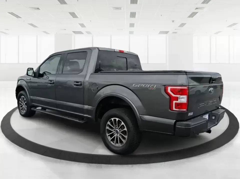 2018 Ford F-150 XLT (1FTEW1EG0JF) with an 3.5L V6 TURBO engine, 6A transmission, located at 880 E. National Road, Vandalia, OH, 45377, (937) 908-9800, 39.891918, -84.183594 - Built for Ohio workweeks and weekend getaways, this 2018 Ford F-150 XLT Crew Cab is the kind of truck that fits real life-hauling home-improvement supplies, towing the toys for a day at the lake, or cruising I-75 with the whole crew in comfort. Finished in Stone Gray and powered by a responsive 3.5L - Photo#4