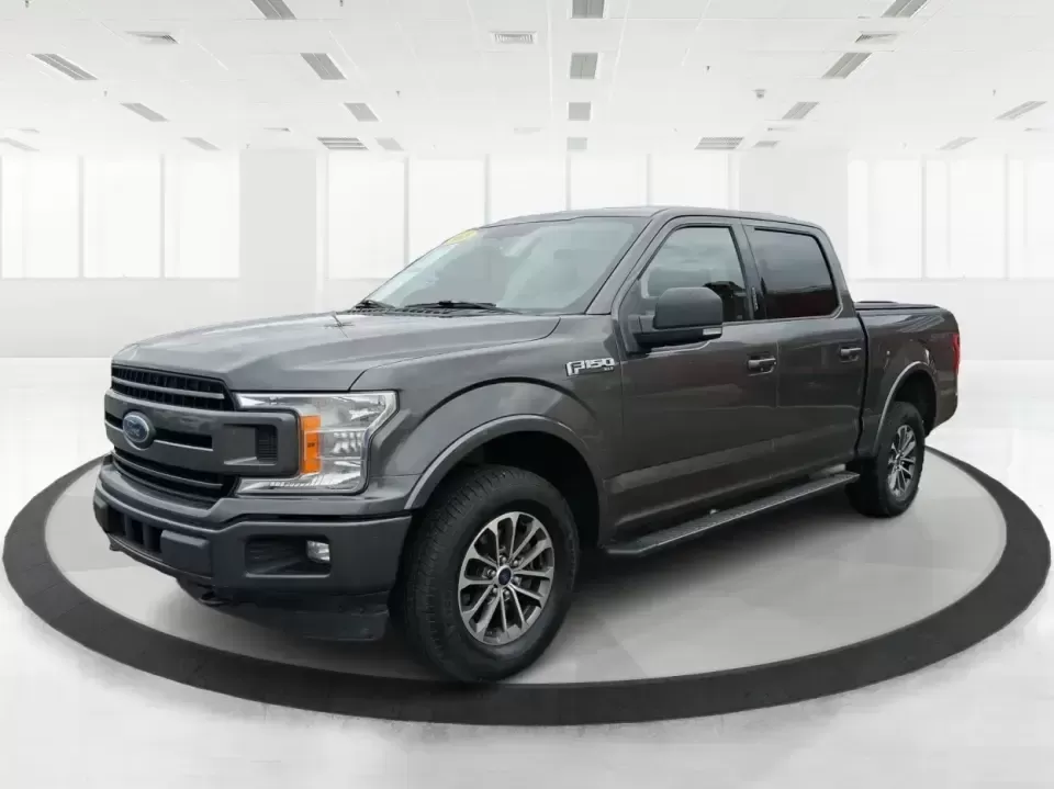 2018 Ford F-150 XLT (1FTEW1EG0JF) with an 3.5L V6 TURBO engine, 6A transmission, located at 880 E. National Road, Vandalia, OH, 45377, (937) 908-9800, 39.891918, -84.183594 - Built for Ohio workweeks and weekend getaways, this 2018 Ford F-150 XLT Crew Cab is the kind of truck that fits real life-hauling home-improvement supplies, towing the toys for a day at the lake, or cruising I-75 with the whole crew in comfort. Finished in Stone Gray and powered by a responsive 3.5L - Photo#8