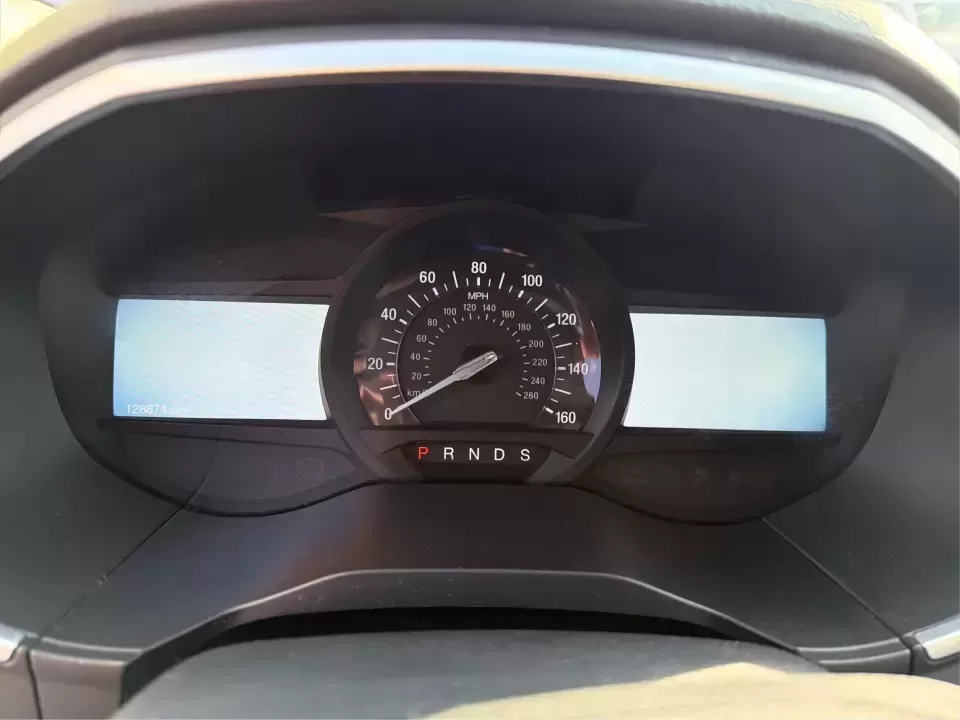 2017 Ford Edge Titanium (2FMPK4K87HB) with an 3.5L V6 DOHC 24V engine, 6A transmission, located at 880 E. National Road, Vandalia, OH, 45377, (937) 908-9800, 39.891918, -84.183594 - Pack up the family, load the cargo area, and point the hood toward your next weekend getaway-this 2017 Ford Edge Titanium is the kind of SUV that makes everyday life in Xenia easier and road trips across Ohio more comfortable. With confident AWD capability, a strong 3.5L V6, and premium Titanium ame - Photo#15