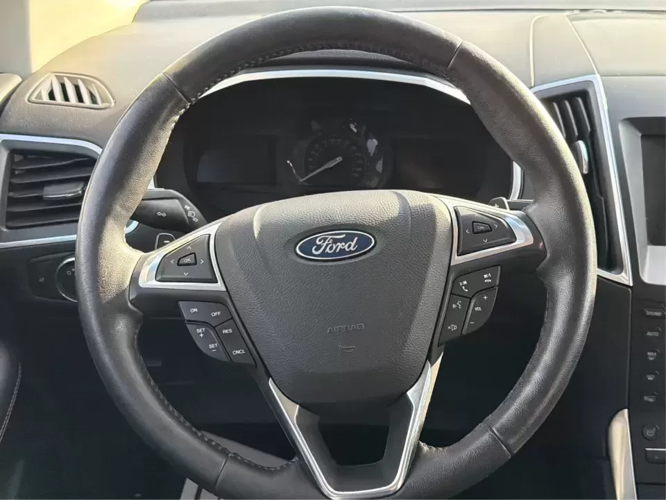 2017 Ford Edge Titanium (2FMPK4K87HB) with an 3.5L V6 DOHC 24V engine, 6A transmission, located at 880 E. National Road, Vandalia, OH, 45377, (937) 908-9800, 39.891918, -84.183594 - Pack up the family, load the cargo area, and point the hood toward your next weekend getaway-this 2017 Ford Edge Titanium is the kind of SUV that makes everyday life in Xenia easier and road trips across Ohio more comfortable. With confident AWD capability, a strong 3.5L V6, and premium Titanium ame - Photo#16