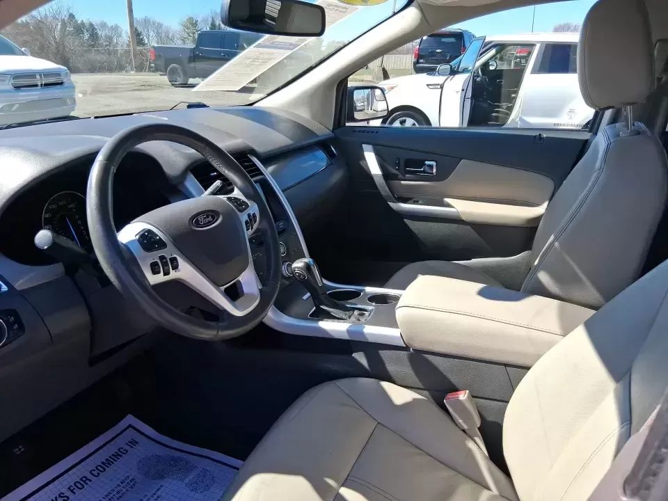 2014 Ford Edge SEL (2FMDK4JC8EB) with an 3.5L V-6 DOHC engine, 6-Speed Automatic transmission, located at 1184 Kauffman Ave, Fairborn, OH, 45324, (937) 908-9800, 39.807072, -84.030914 - Pack up the kids, load the groceries, or point the nose toward a weekend getaway-this 2014 Ford Edge SEL is the kind of SUV that fits real life in Fairborn. With confident all-weather capability and a comfortable, feature-rich cabin, it's ideal for commuters running I-675, families shuttling between - Photo#8