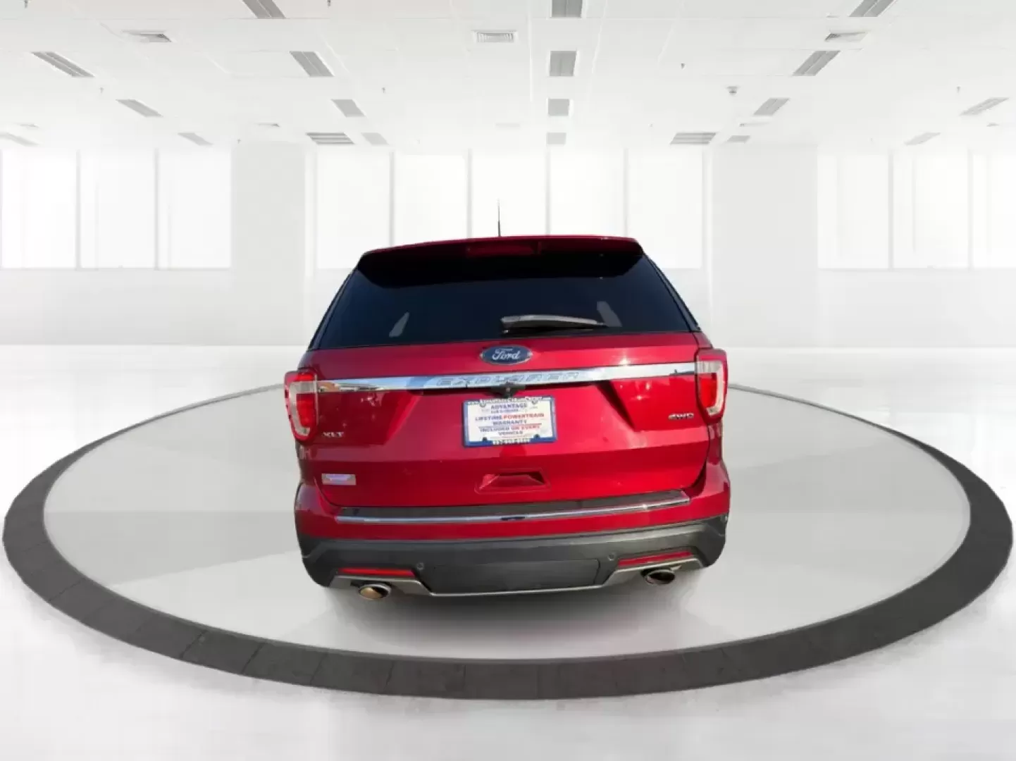 2018 Ford Explorer XLT (1FM5K8D87JG) with an EcoBoost 2.3L I-4 gasoline direct injection engine, 6A transmission, located at 1230 East Main St, Xenia, OH, 45385, (937) 908-9800, 39.688026, -83.910172 - Whether you're hauling the family to practice, commuting up I-75, or packing up for a weekend at Indian Lake, this 2018 Ford Explorer XLT is built for real-life Ohio schedules. With confident 4WD/AWD traction, three-row flexibility, and turbocharged EcoBoost power, it's a smart SUV for drivers who w - Photo#3